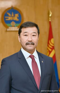 Жадамбын Бат-Эрдэнэ