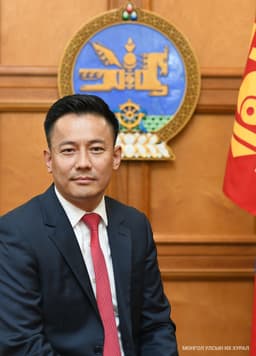 Отгоншарын Батнайрамдал